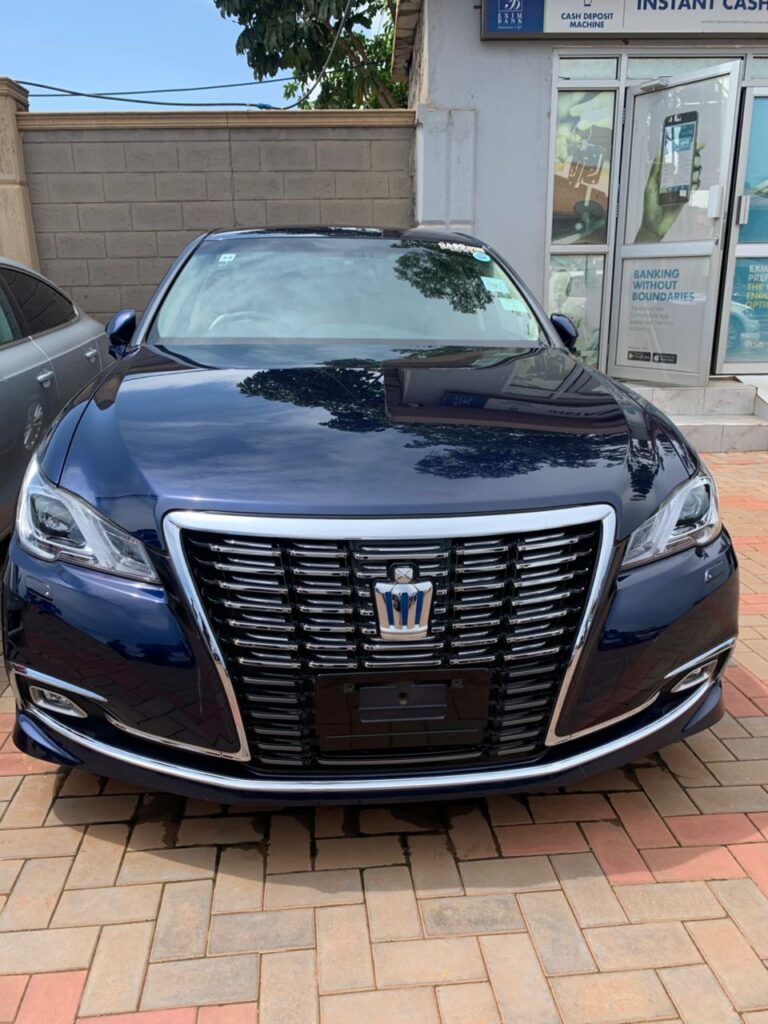 2016 Toyota CROWN ROYAL SERIES