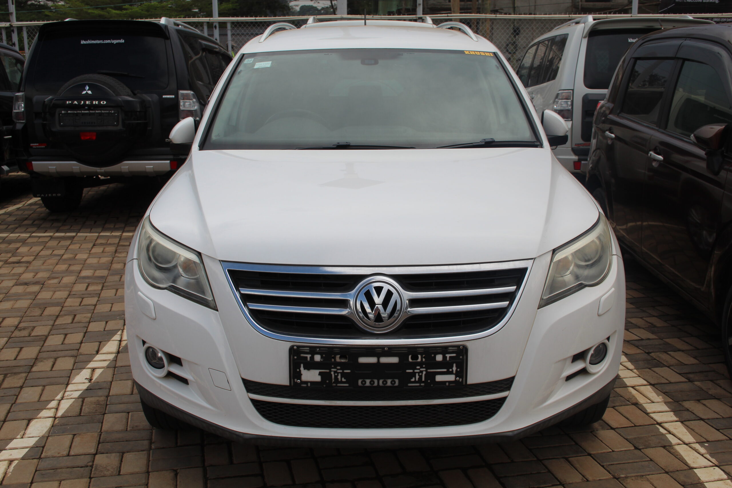2010 Volkswagen TIGUAN